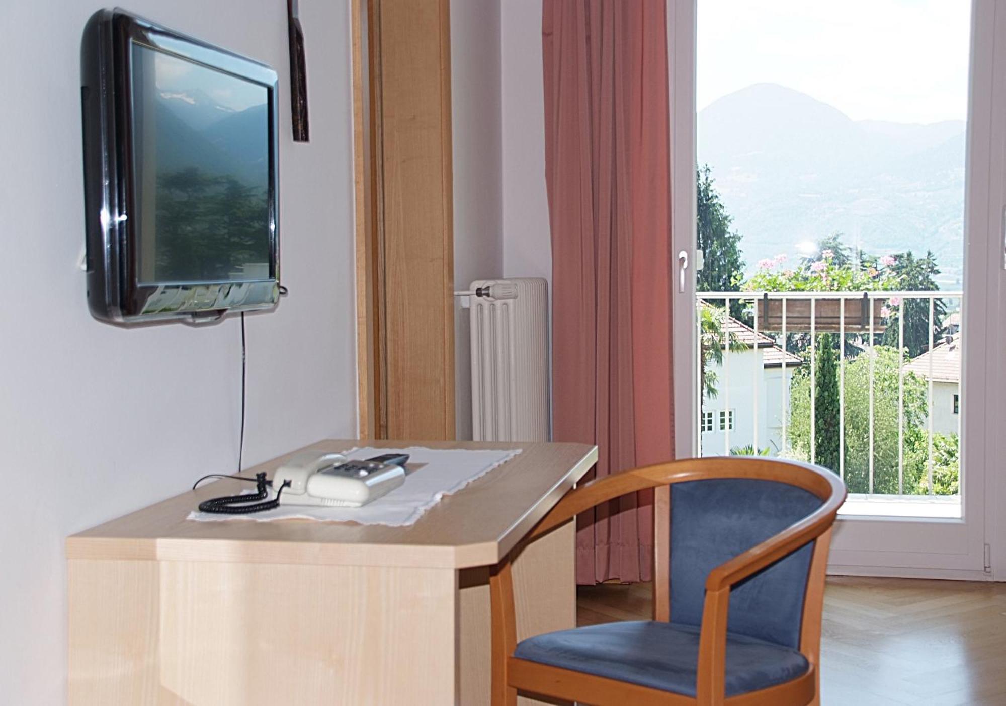 Das Filipinum Merano Esterno foto