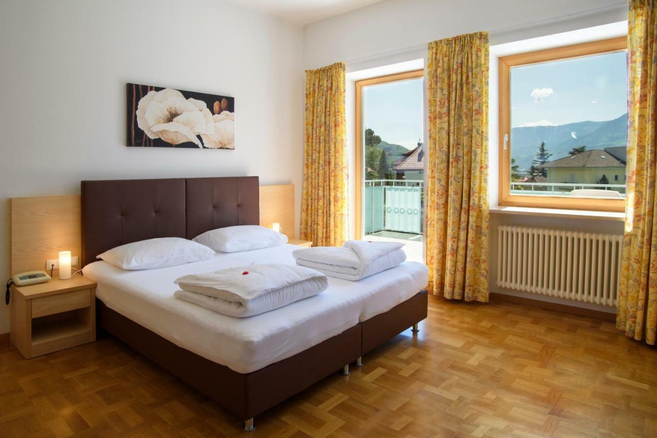 Das Filipinum Merano Esterno foto